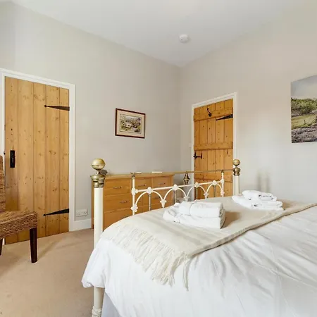 2 Bed In Skelwith Bridge Oc-Lr128 *