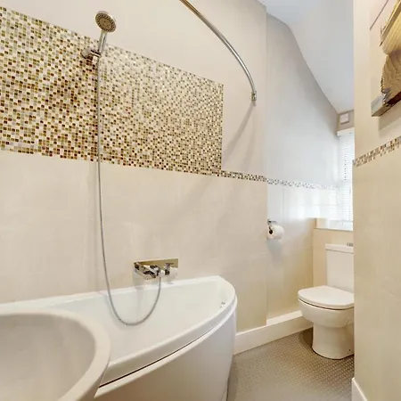 2 Bed In Skelwith Bridge Oc-Lr128